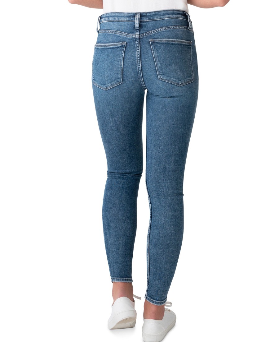 Women'S Silver Jeans Co | Suki Mid-Rise Capri Jeans Indigo