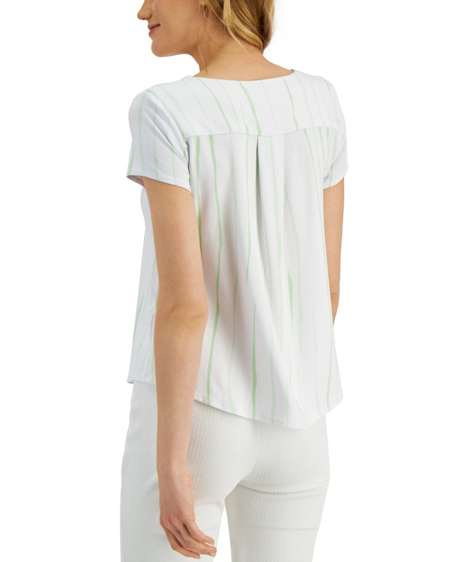 Juniors' Alfani | Petite Printed Step-Hem Top Green Stripe